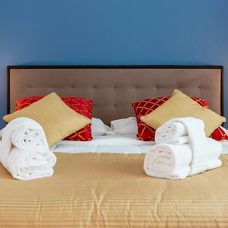 Parco Solari's Suites Guest house